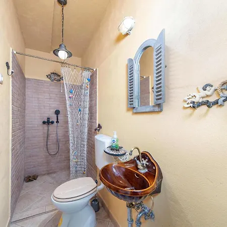 Tatil Evi Lovely In With Kitchen *