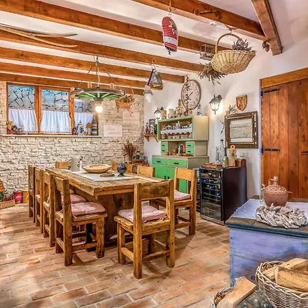 Lovely In With Kitchen Kostrena