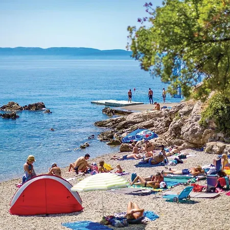 Tatil Evi Lovely In With Kitchen