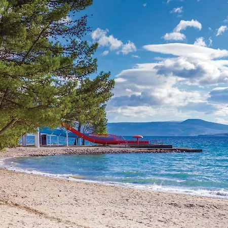 Lovely In With Kitchen Tatil Evi Kostrena