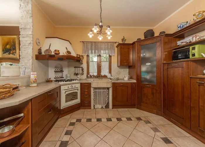 Lovely In With Kitchen Hébergement de vacances Kostrena