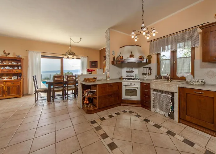 Lovely In With Kitchen * Kostrena